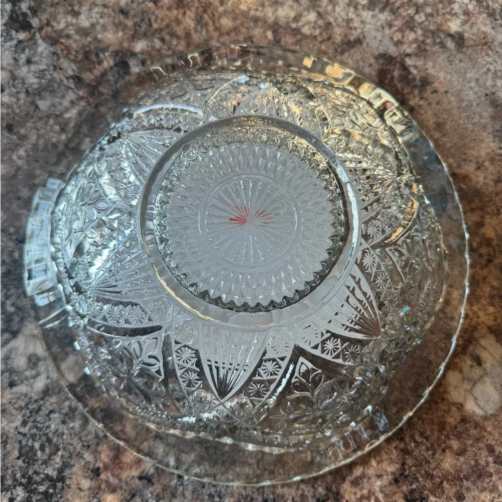 Vintage Indiana Glass serving bowl